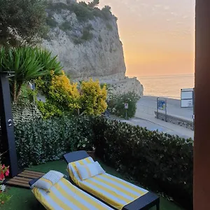 Couette-café Seahorseroom, Finale Ligure