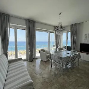  Appartamento Direttamente Sul Mare