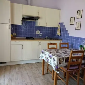  Apartment Casa Papaveri Rossi
